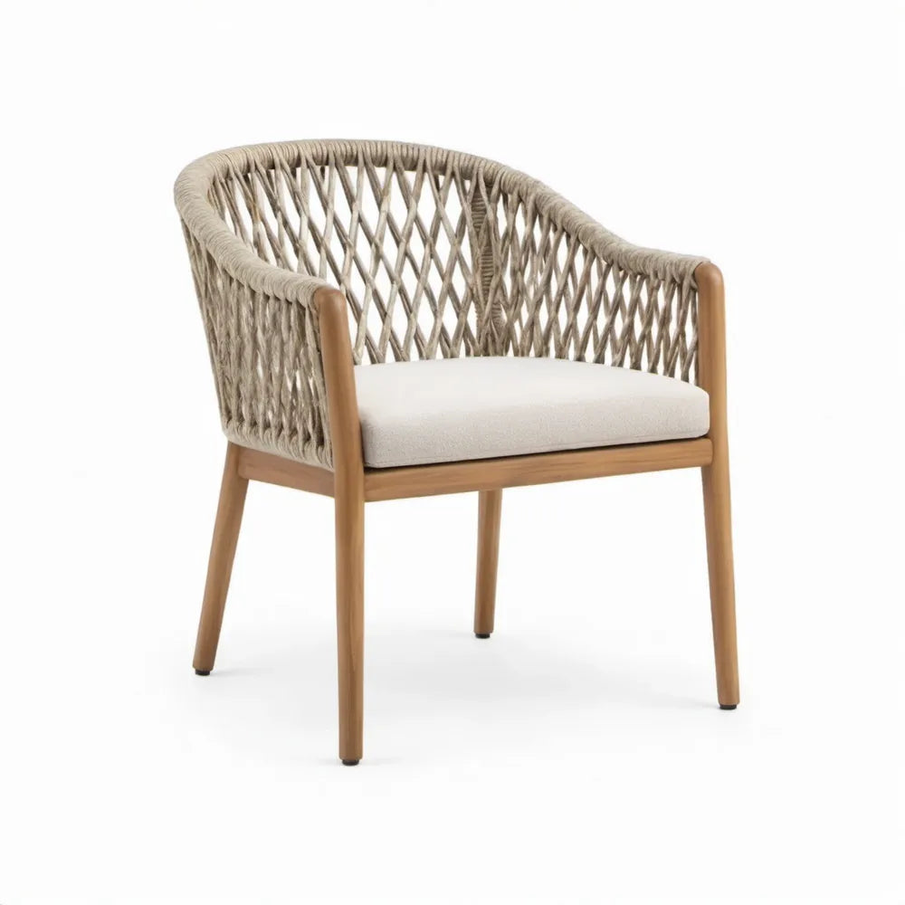 Beige fauteuil met armleuningen van acaciahout en gevlochten polyester touw, 64 x 61 x 78 cm